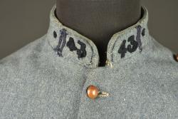 Vareuse bleu horizon modèle 1915 du 43e de Ligne. Model 1915 horizon blue tunic of the 43rd Line Infantry Regiment — miniature 7