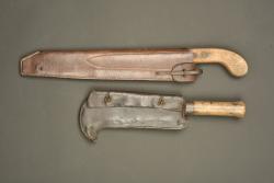 Scie et serpe françaises. French saw and billhook — miniature 1