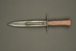 Poignard français Vengeur fabricant Astier Prodon. French Vengeur fighting knife manufactured by Astier Prodon — miniature 1