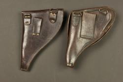 Lot de deux étuis pour revolver français 1892. Lot of two holsters for French Model 1892 revolver — miniature 4