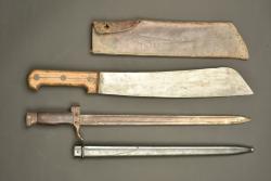 Baionnette Berthier 1892 et machette française. Berthier Model 1892 bayonet and French machete — miniature 5