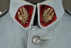 Tunique bleu horizon d'un capitaine médecin. Horizon blue tunic of a medical captain — miniature 7
