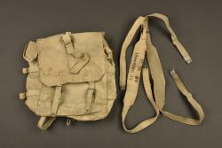 Equipements Mills belges havresac et bretelles. Belgian Mills equipment backpack and shoulder straps — miniature 1