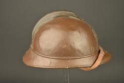 Casque belge en liège recouvert de toile moutarde. Belgian cork helmet covered in mustard canvas — miniature 10