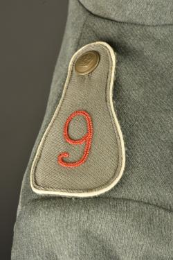 Tunique Ulanka feldgrau du 9e régiment de Uhlans. Feldgrau Ulanka tunic of the 9th Uhlan Regiment — miniature 9