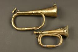 Signalhorn prussien et trompette du GR123 Wurttemberg. Prussian signal horn and trumpet of Württemberg Grenadier Regiment 123 — miniature 1