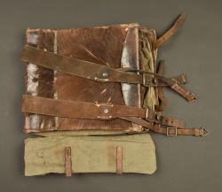 Tornister allemand 1918 et étui de piquets de tente. German 1918 Tornister backpack and tent peg carrier — miniature 2