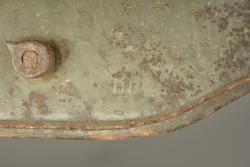 Casque allemand M1916 à impact. German Model 1916 helmet with impact damage — miniature 3