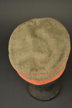 Mutze M1907 feldgrau d'infanterie prussienne. Model 1907 feldgrau visor cap of Prussian infantry — miniature 4