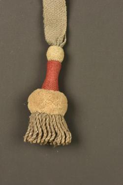Dragonne courte feldgrau 5e Compagnie troupes à pied. Short feldgrau sword knot for 5th Company infantry troops — miniature 2