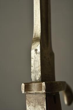 Baïonnette allemande 98-05 dents de scie meulées. German 98/05 bayonet with ground sawback — miniature 3