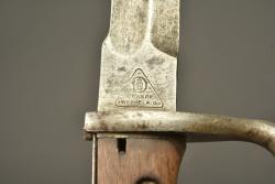 Baïonnette allemande 98-05 dents de scie meulées. German 98/05 bayonet with ground sawback — miniature 4