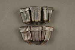 Lot de 2 cartouchières allemandes M1909. Lot of two German Model 1909 ammunition pouches — miniature 1