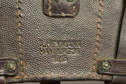 Lot de 2 cartouchières allemandes M1909. Lot of two German Model 1909 ammunition pouches — miniature 2