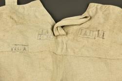 Veste et pantalon de travail du Garde Feld Artillerie Regiment Nr 1. Work jacket and trousers of the Guard Field Artillery Regiment No. 1. — miniature 2