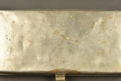 Insigne d'infirmier allemand et boîte d'ustensiles médicaux. German medic badge and medical instrument case. — miniature 4