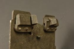 Support de bouclier pour affût traineau de mitrailleuse allemande MG08. Shield support for German MG08 sled mount. — miniature 3