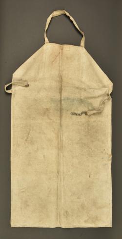 Tablier de travail allemand avec étiquette mitrailleur. German work apron with machine gunner label — miniature 1