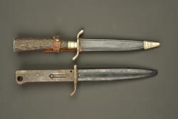 Poignard baïonnette Koeller et couteau de chasse. Koeller bayonet dagger and hunting knife — miniature 1