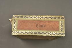 Boite de cigares à l'effigie de Otto Weddigen et du sous marin U9. Cigar box bearing the image of Otto Weddigen and submarine U9 — miniature 4