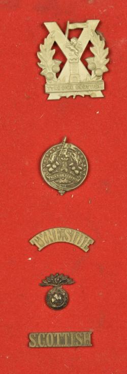 Ensemble d'insignes des Tyneside Scottish. Badge grouping of the Tyneside Scottish — vignette 1