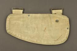 Banane porte outil individuel anglais en web. British webbing waist pouch for entrenching tool — miniature 3