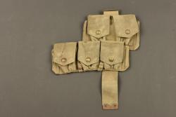 Cartouchière anglaise en web 1908 côté droit. British Pattern 1908 webbing ammunition pouch right side — miniature 1