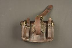 Cartouchière anglaise en cuir pattern 1914. British Pattern 1914 leather ammunition pouch — miniature 4