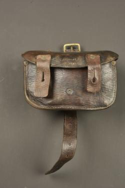 Cartouchière anglaise en cuir pattern 1914. British Pattern 1914 leather ammunition pouch — miniature 1