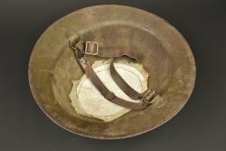 Casque anglais MkI, ceinture en web et cartouchière. British MkI helmet, web belt and ammunition pouch — miniature 3