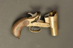 Lance fusée Webley et Scott dans son étui. Webley & Scott flare pistol in its holster — miniature 3