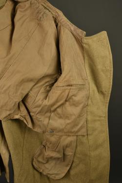 Capote américaine de la 32nd Infantry Division. American greatcoat of the 32nd Infantry Division — miniature 5